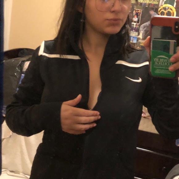 Nike Dry Fit Sweater - Picture 2 of 5